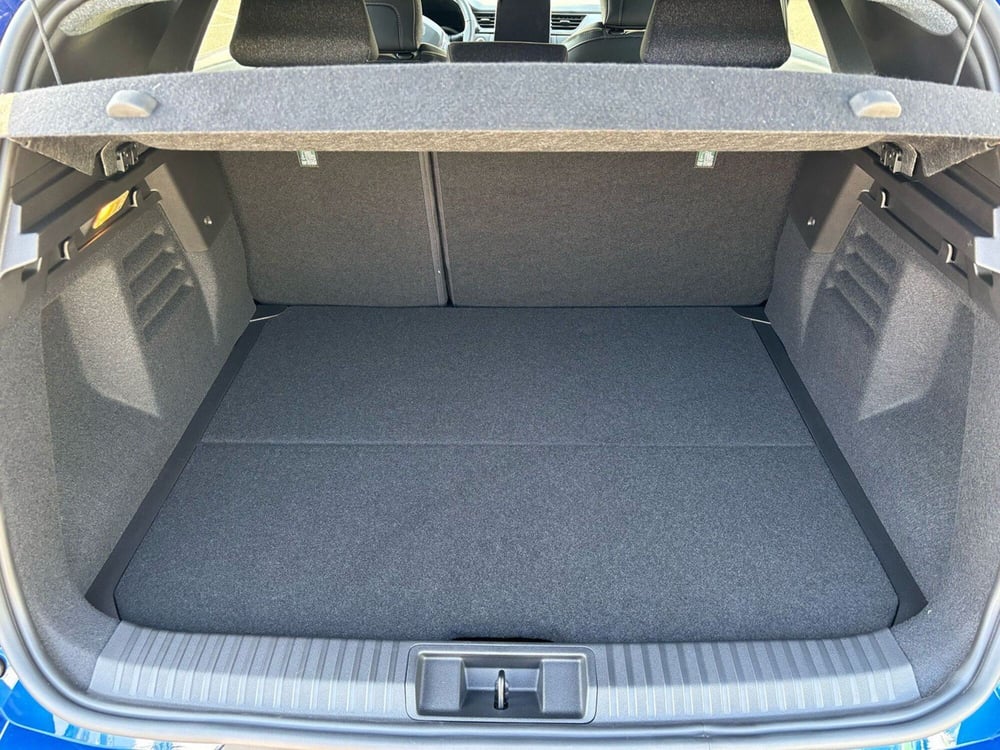 Renault Symbioz nuova a Pavia (10)