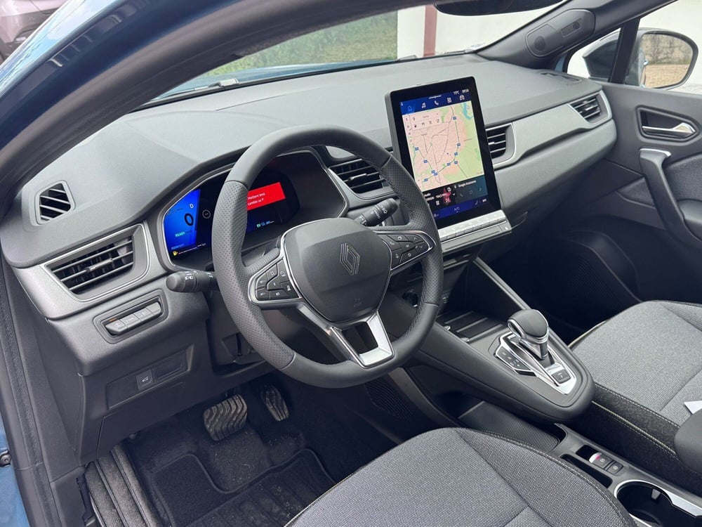 Renault Symbioz nuova a Pavia (9)