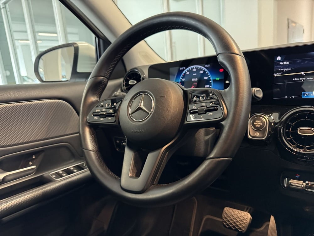 Mercedes-Benz GLA SUV usata a Messina (14)