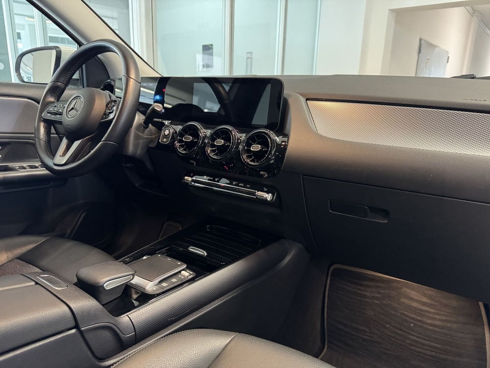 Mercedes-Benz GLA SUV usata a Messina (9)