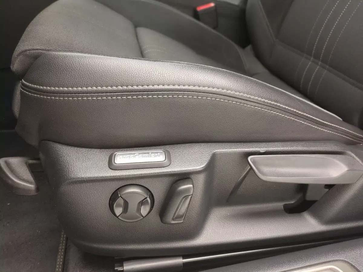Volkswagen Passat Variant usata a Avellino (17)