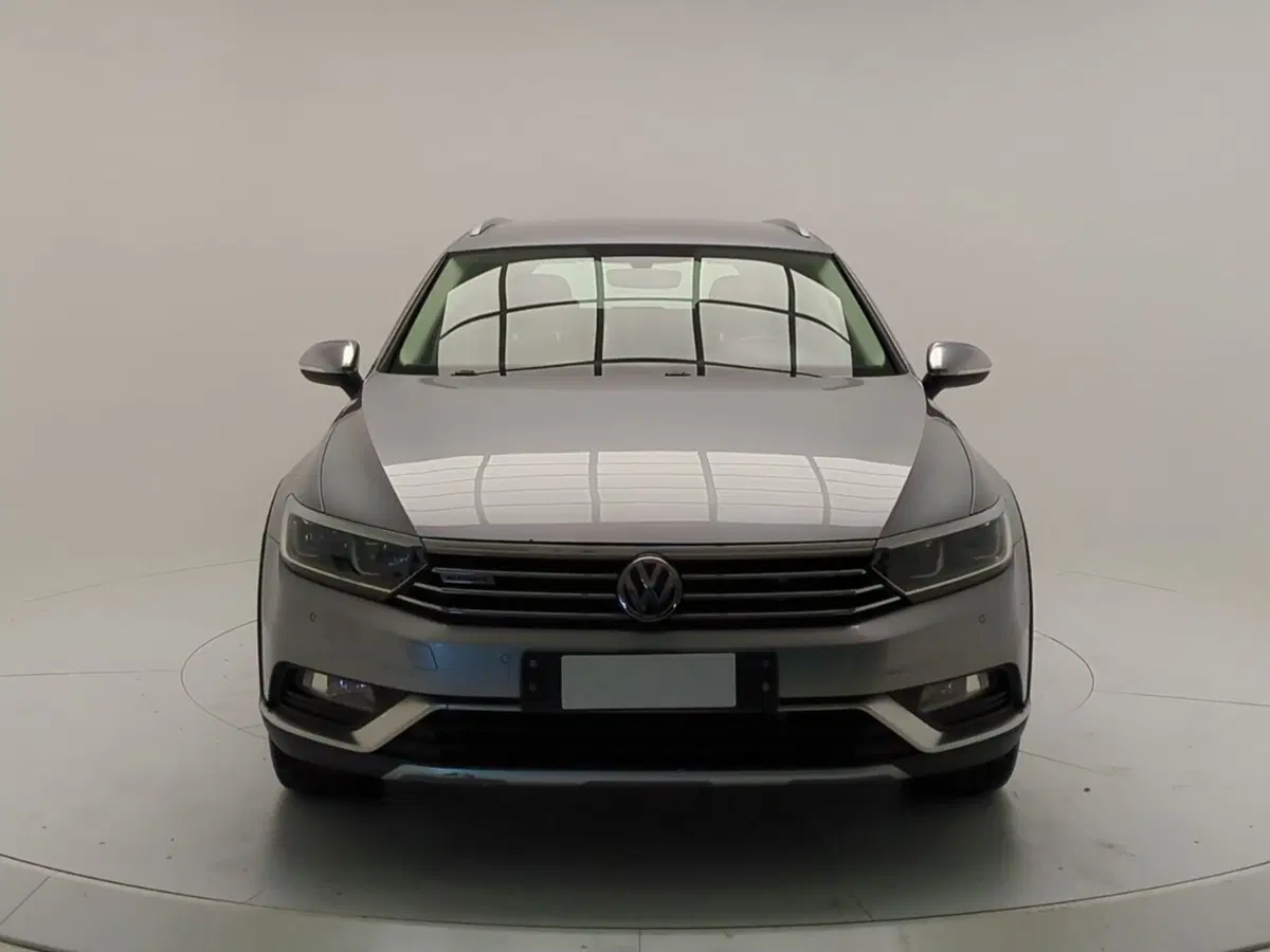 Volkswagen Passat Variant usata a Avellino (2)