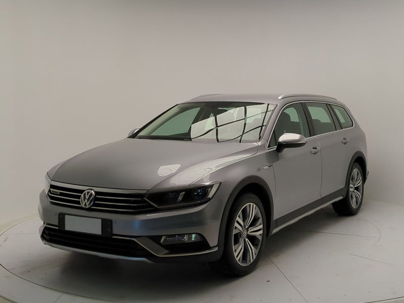 Volkswagen Passat Variant usata a Avellino (3)