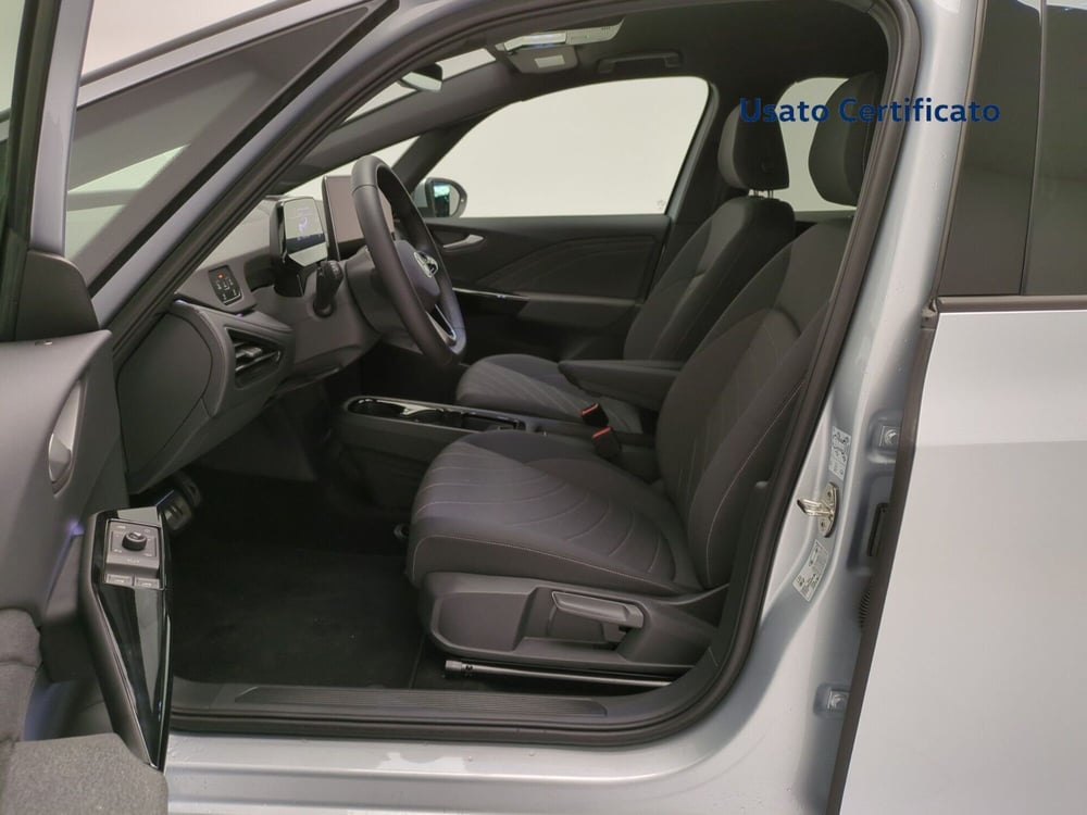 Volkswagen ID.3 nuova a Avellino (11)