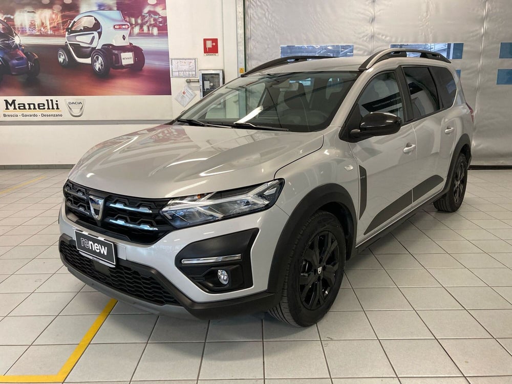 Dacia Jogger usata a Brescia (6)