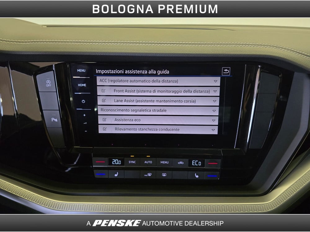 Volkswagen Touareg usata a Bologna (13)