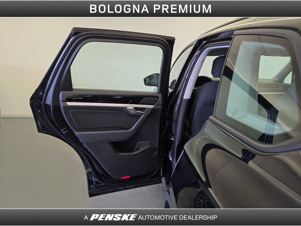 Volkswagen Touareg usata a Bologna (19)