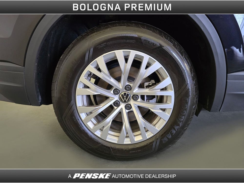 Volkswagen Touareg usata a Bologna (9)