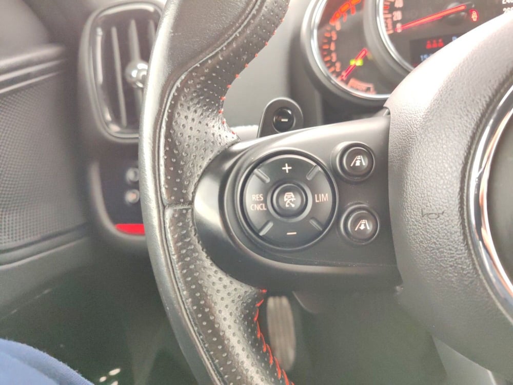 MINI Mini Countryman usata a Massa-Carrara (14)