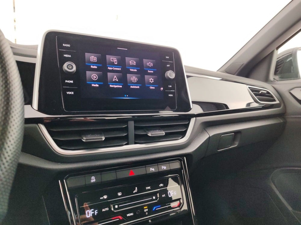 Volkswagen T-Roc usata a Massa-Carrara (12)