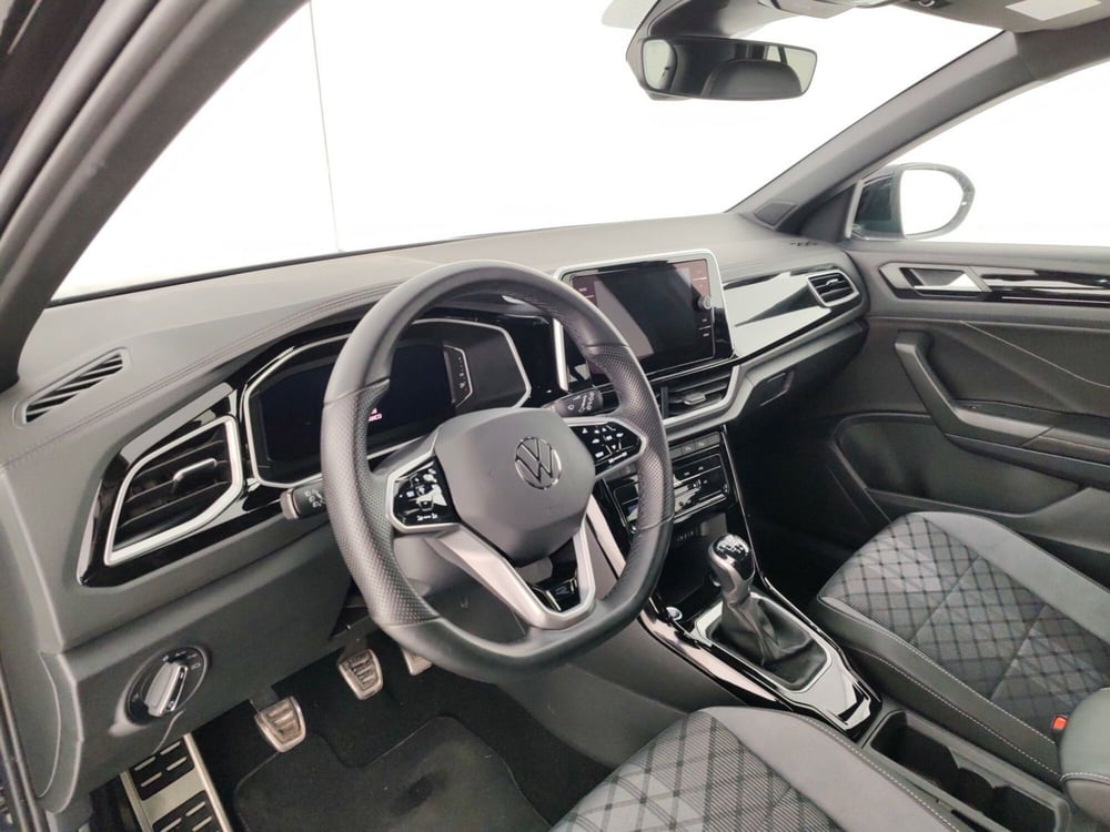 Volkswagen T-Roc usata a Massa-Carrara (8)
