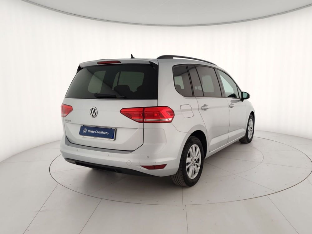 Volkswagen Touran usata a Massa-Carrara (3)
