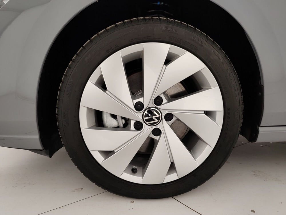 Volkswagen Golf Variant nuova a Massa-Carrara (6)