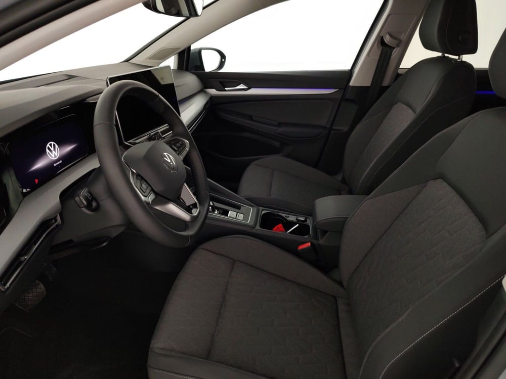 Volkswagen Golf Variant nuova a Massa-Carrara (7)