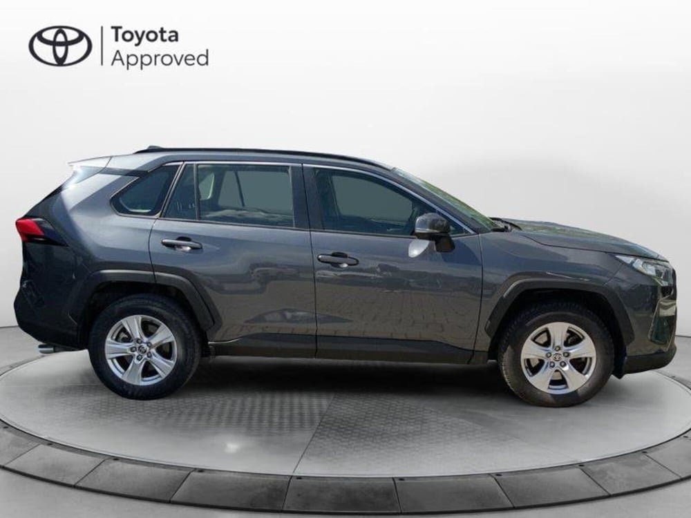 Toyota Rav4 usata a Perugia (15)