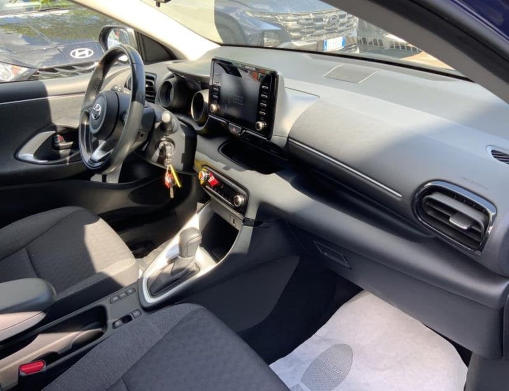 Toyota Yaris usata a Perugia (11)