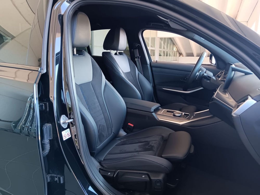 BMW Serie 3 usata a Asti (12)