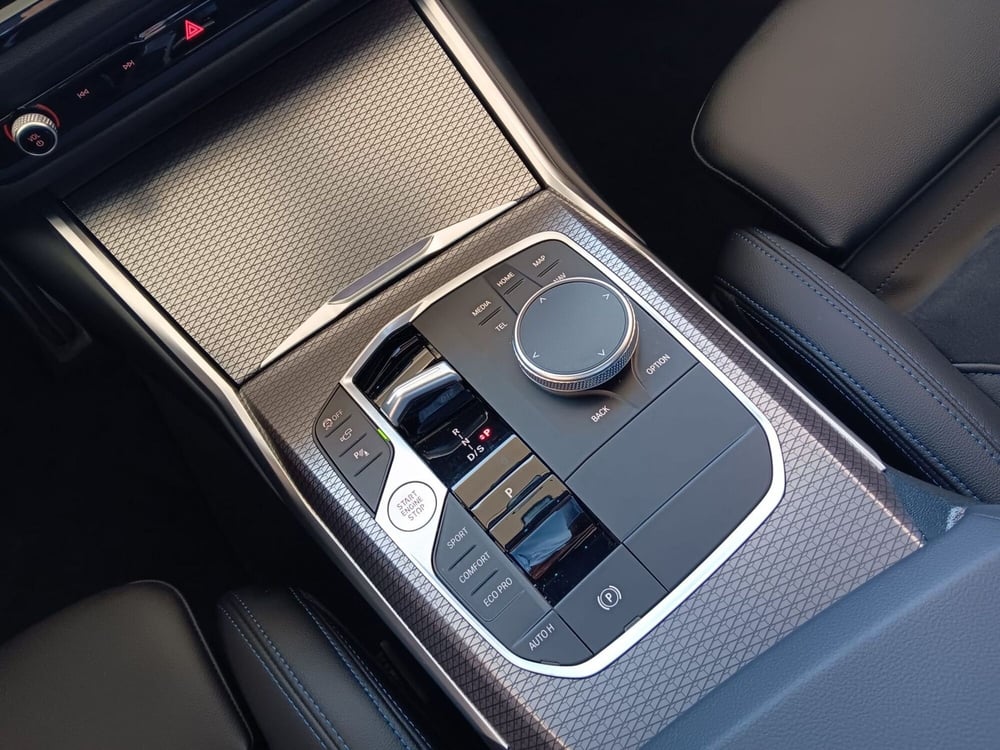 BMW Serie 3 usata a Asti (14)