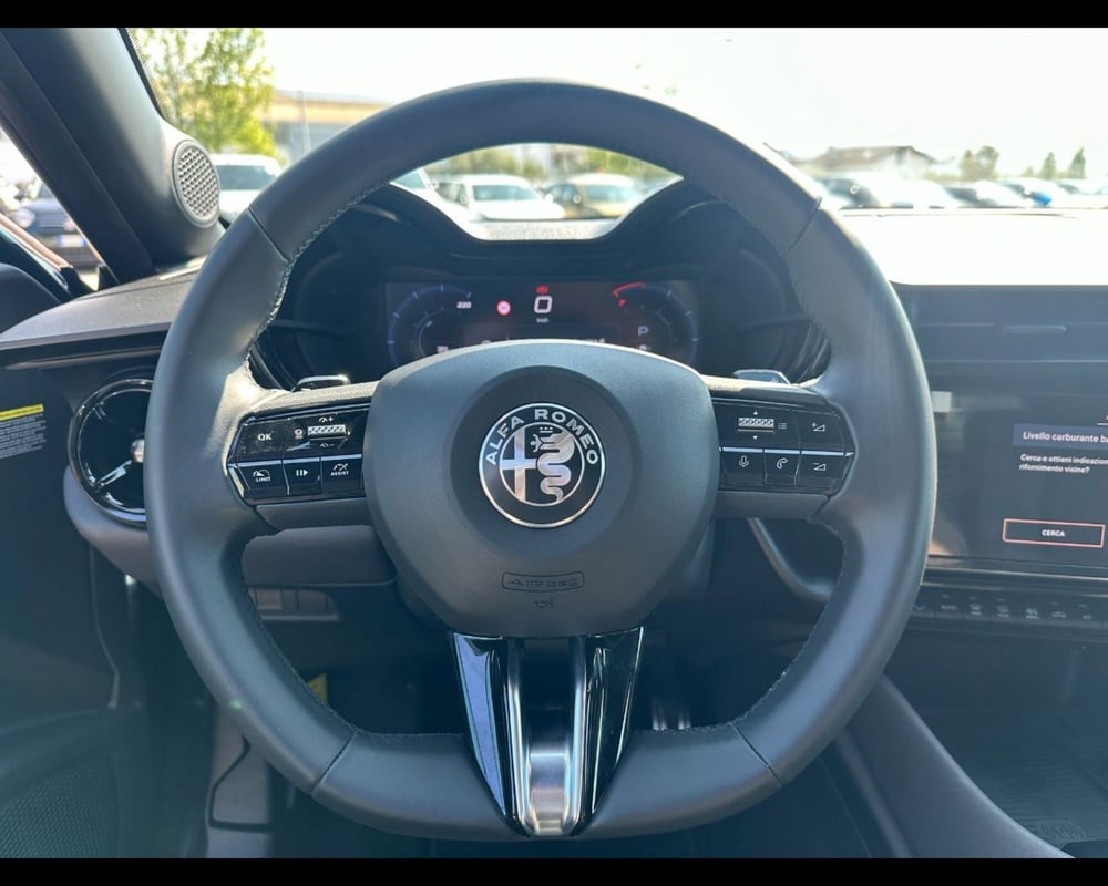 Alfa Romeo Junior nuova a Lucca (14)