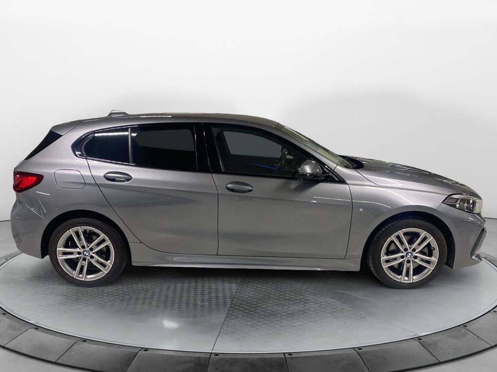 BMW Serie 1 usata a Caserta (8)