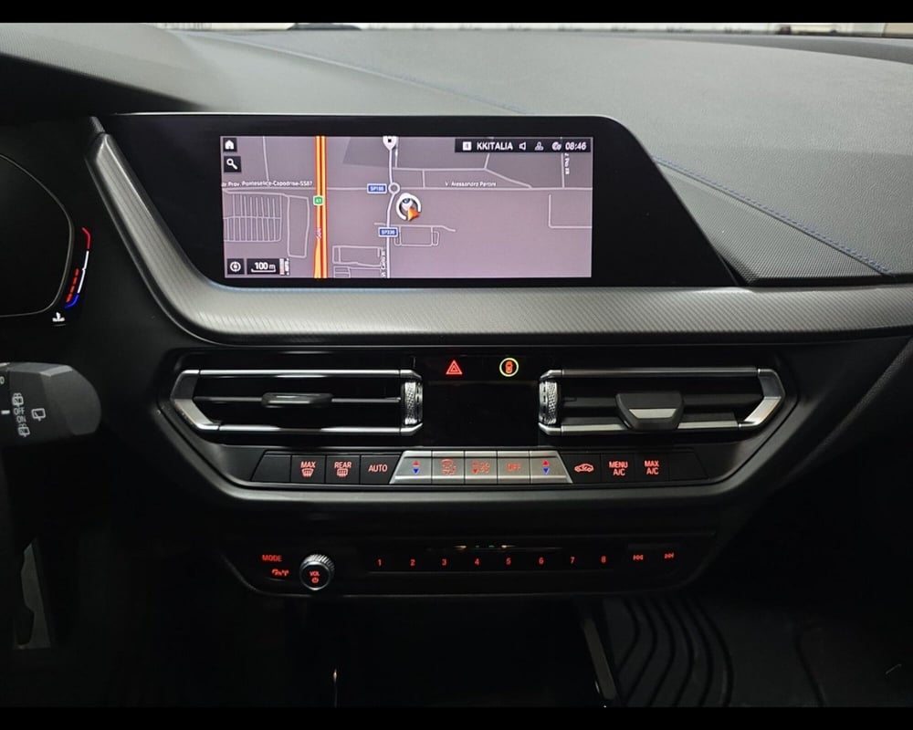 BMW Serie 1 usata a Caserta (17)