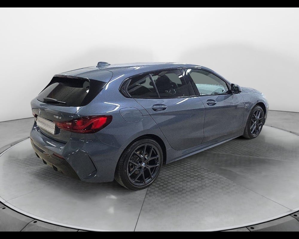 BMW Serie 1 usata a Caserta (9)