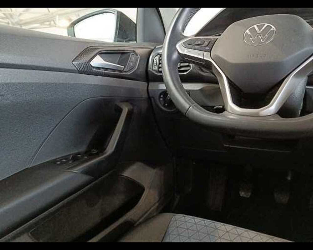 Volkswagen T-Cross usata a Roma (13)