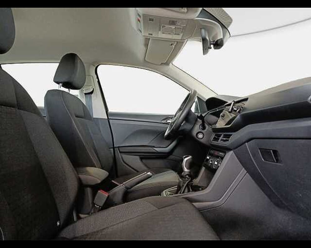 Volkswagen T-Cross usata a Roma (8)