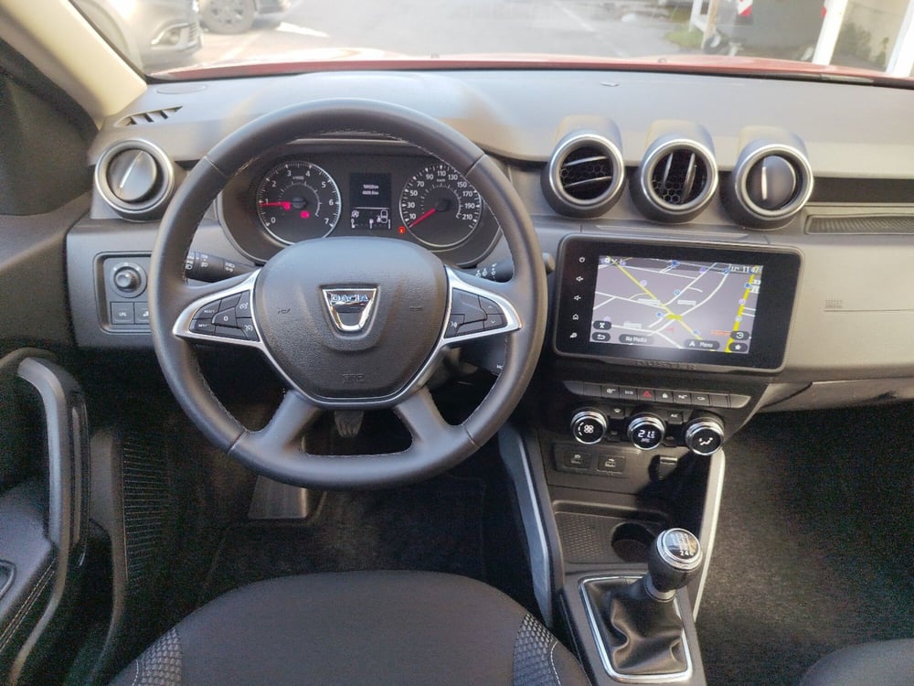 Dacia Duster usata a Verona (11)