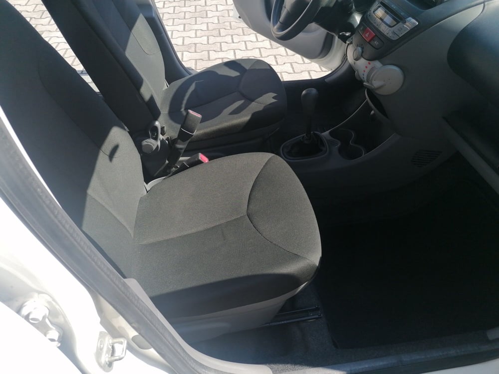 Toyota Aygo usata a Brescia (10)