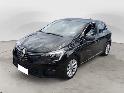 Renault Clio Full Hybrid E-Tech 140 CV 5 porte Intens del 2022 usata a Ceccano
