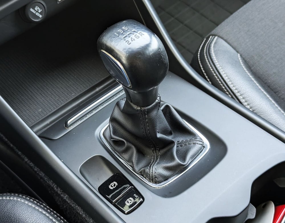 Volvo XC40 usata a Pescara (11)