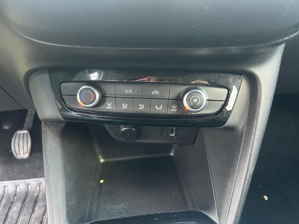 Opel Corsa usata a Salerno (20)