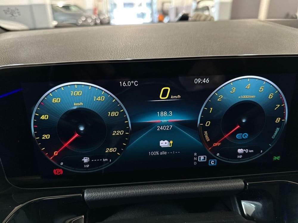 Mercedes-Benz GLA SUV usata a Prato (13)