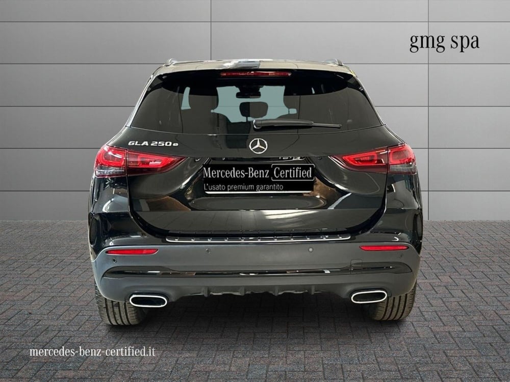 Mercedes-Benz GLA SUV usata a Prato (4)