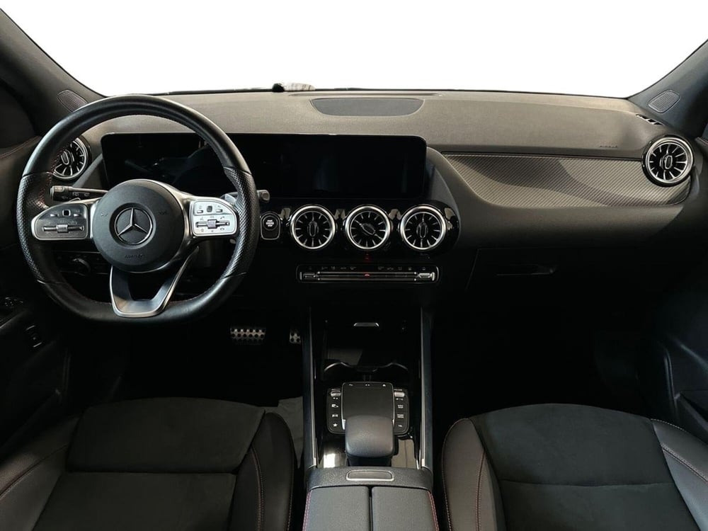 Mercedes-Benz GLA SUV usata a Prato (9)