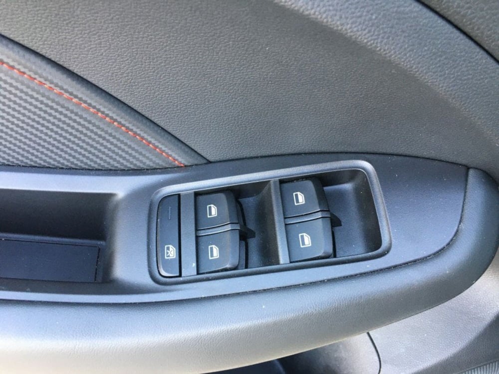 Mg ZS EV usata a Cuneo (10)