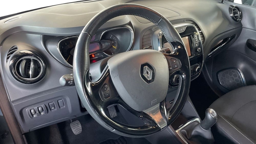 Renault Captur usata a Varese (6)