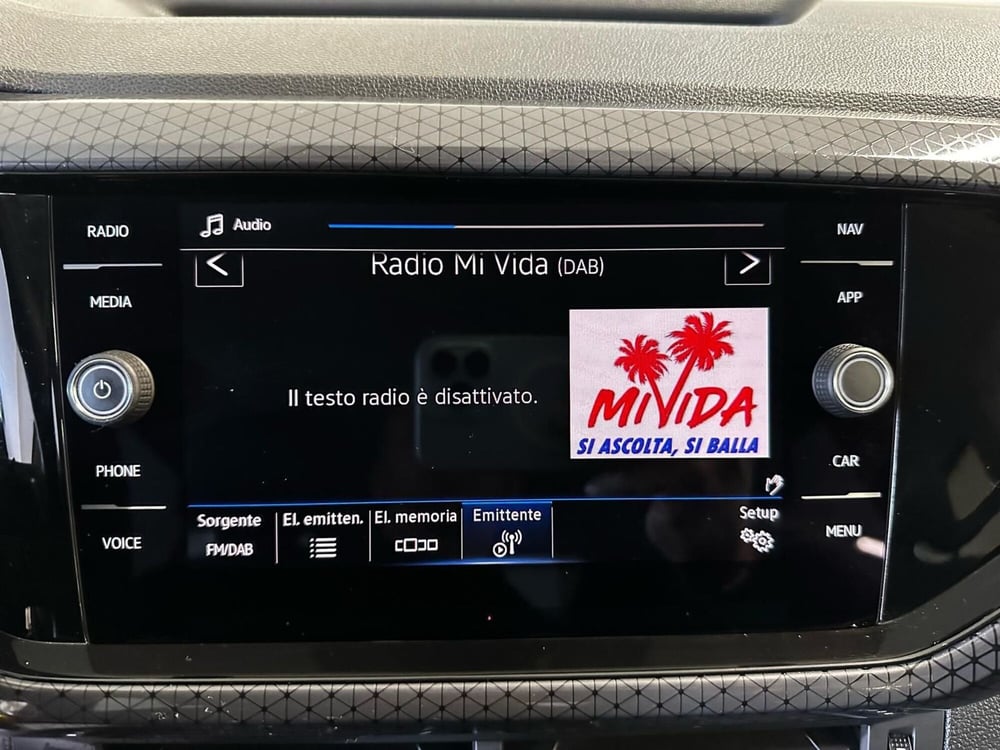 Volkswagen T-Cross usata a L'Aquila (13)