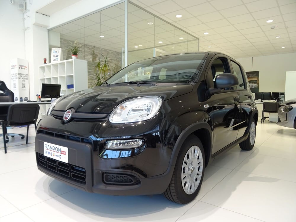 Fiat Panda Cross nuova a Venezia