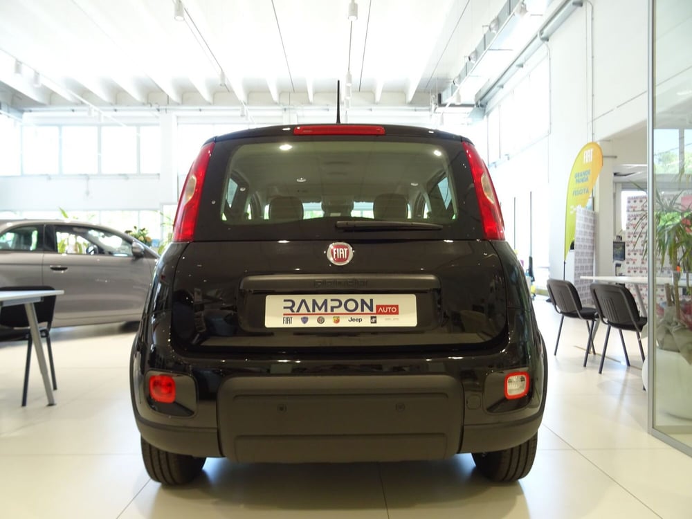 Fiat Panda Cross nuova a Venezia (4)