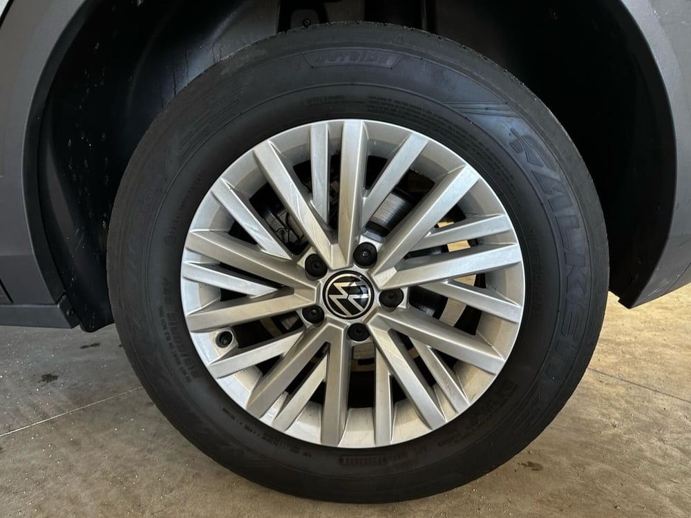 Volkswagen T-Roc usata a L'Aquila (17)