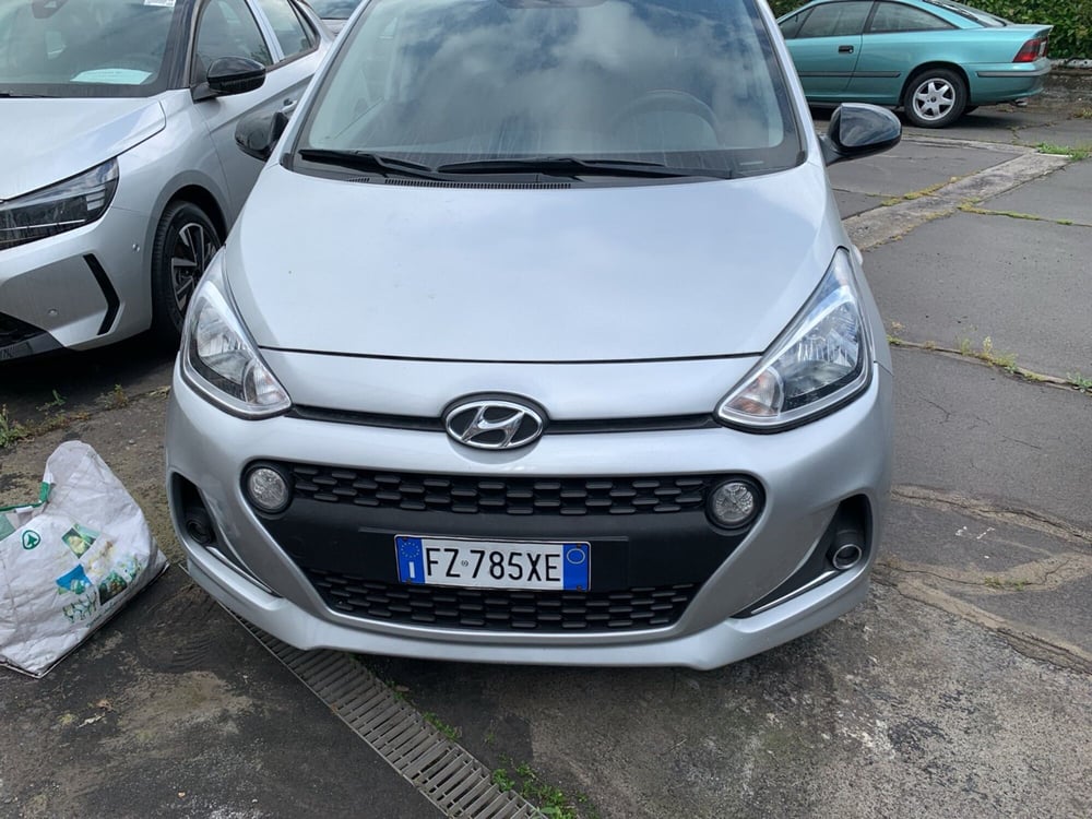 Hyundai i10 usata a Catania (9)
