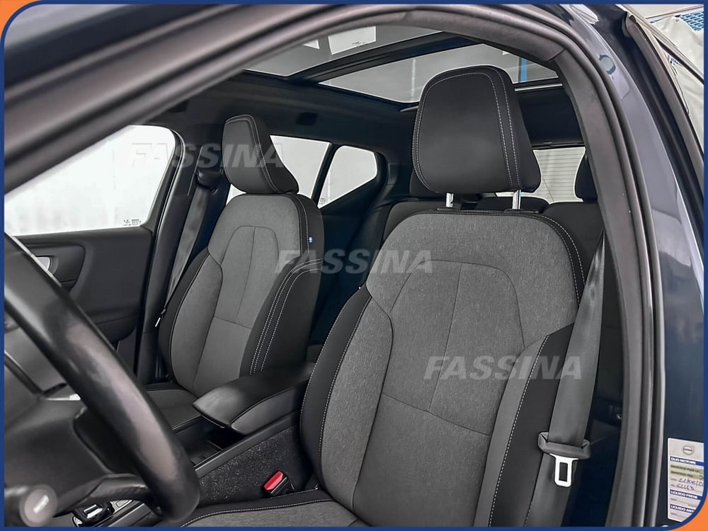 Volvo XC40 usata a Milano (8)