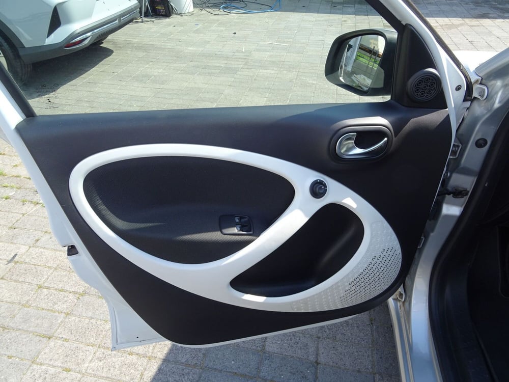 smart forfour usata a Lucca (7)
