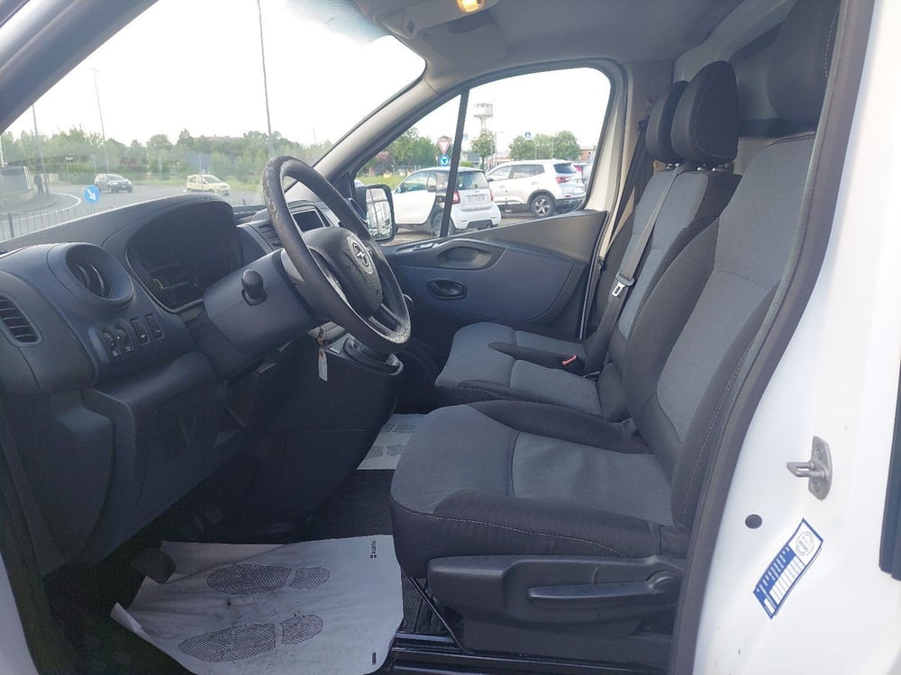 Opel Vivaro Furgone usata a Parma (10)