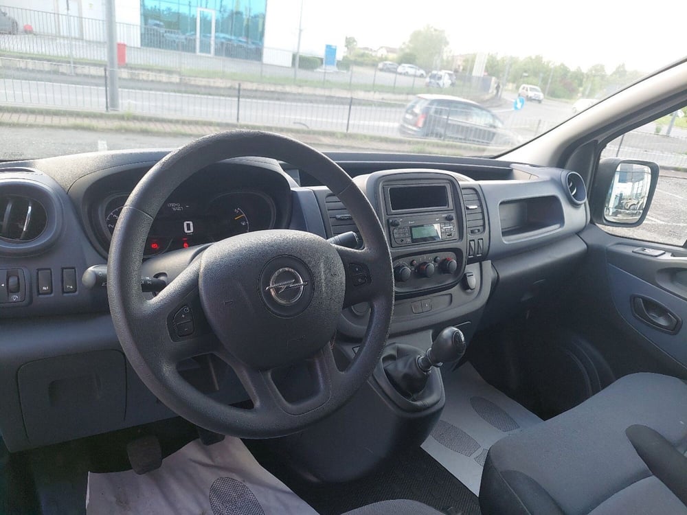Opel Vivaro Furgone usata a Parma (12)