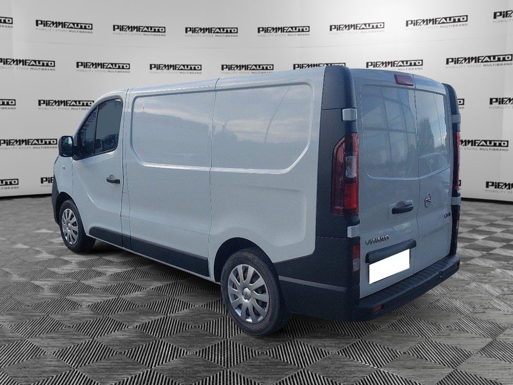 Opel Vivaro Furgone usata a Parma (2)