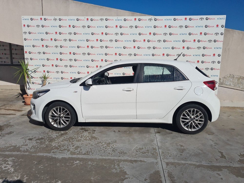 Kia Rio nuova a Cagliari (2)