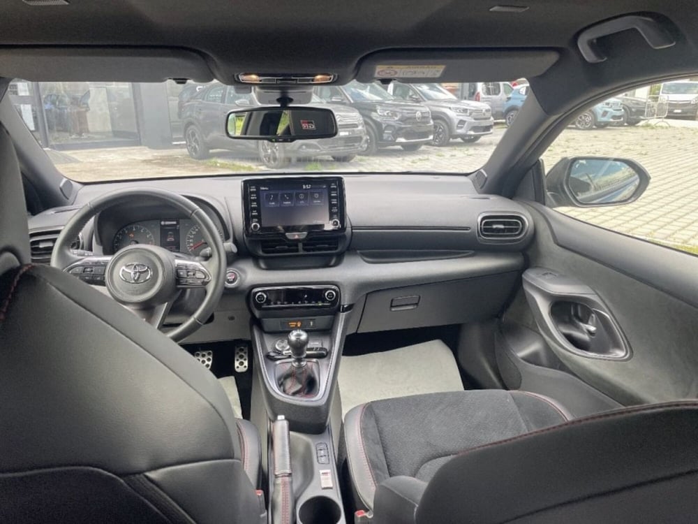 Toyota GR Yaris usata a Foggia (9)